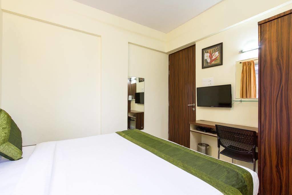 Treebo Park View Hadapsar Pune Exterior foto